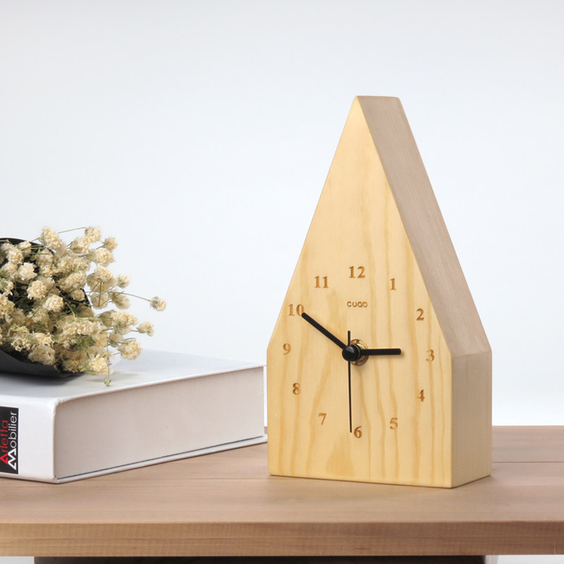 原创实木三角形创意客厅台钟现代简约卧室床头家用台钟