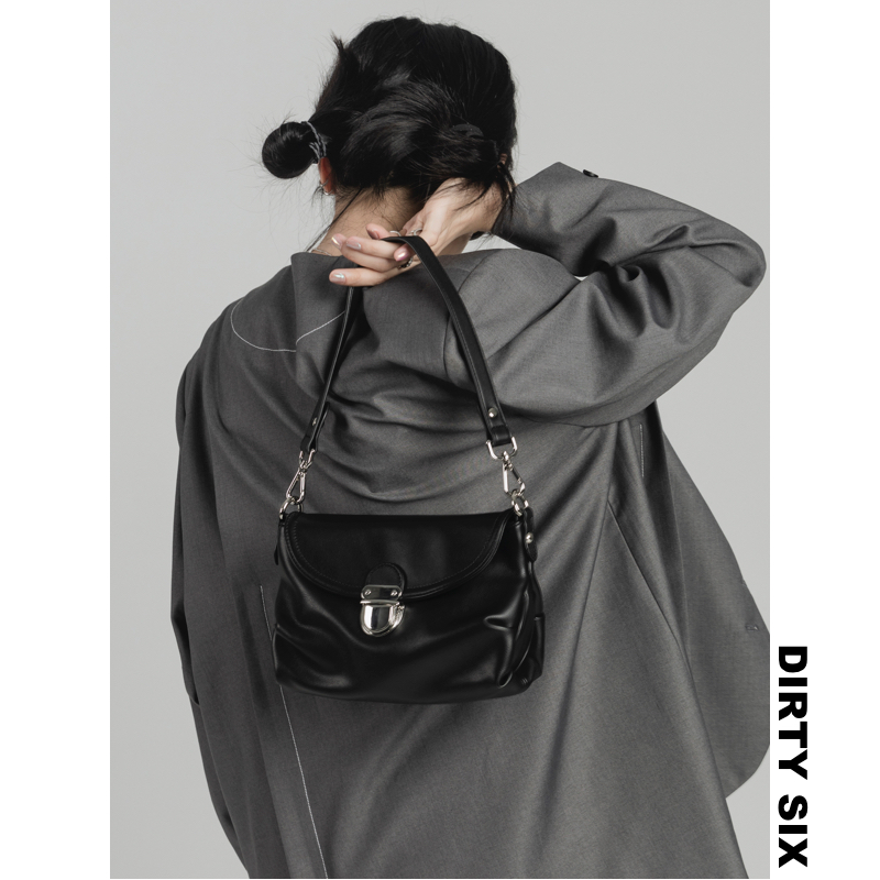 DirtySix • 多吃圣代 3色 2肩带入 复古大锁扣软皮腋下包单肩包