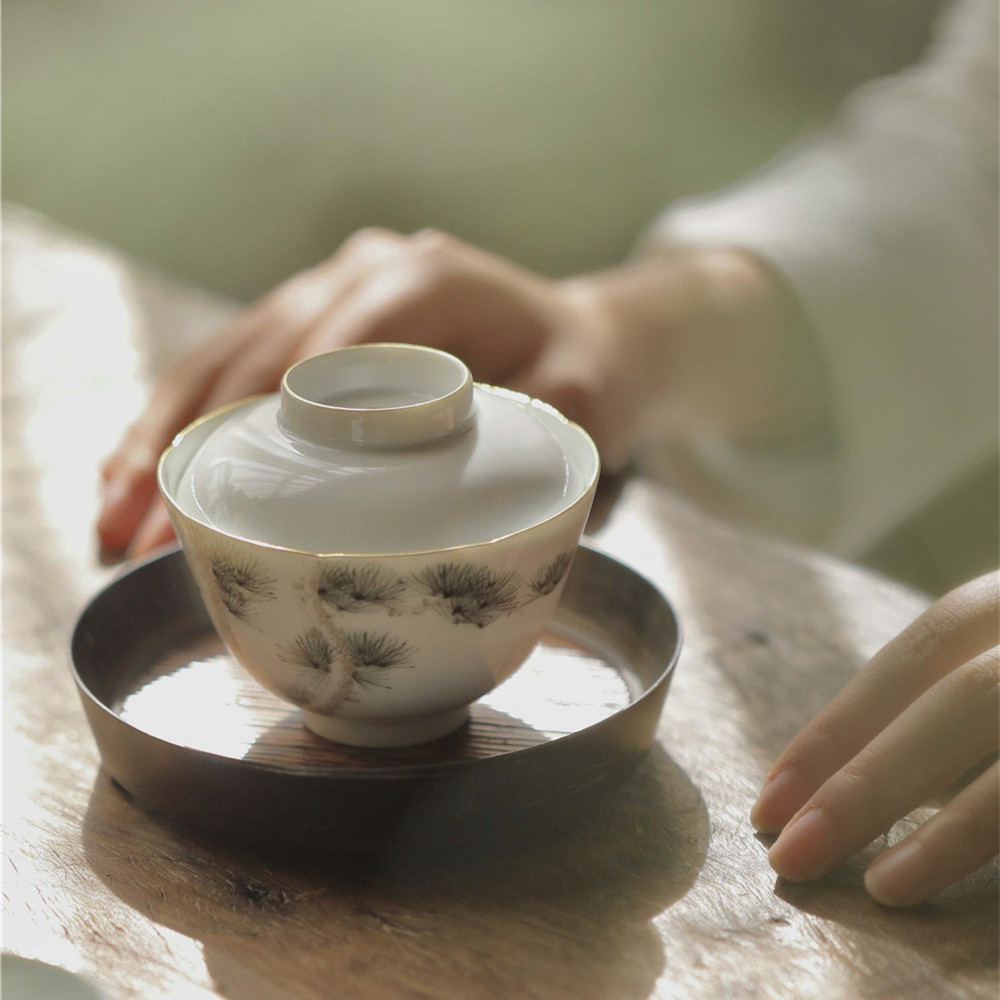 茶碗盖碗葵口梅花泡茶茶杯盖碗茶青松手绘弥云盖碗