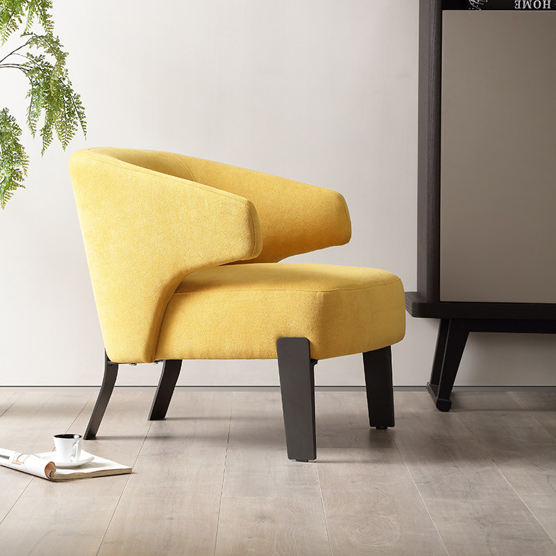 如恩意式现代简约风格休闲椅黄色单人沙发椅