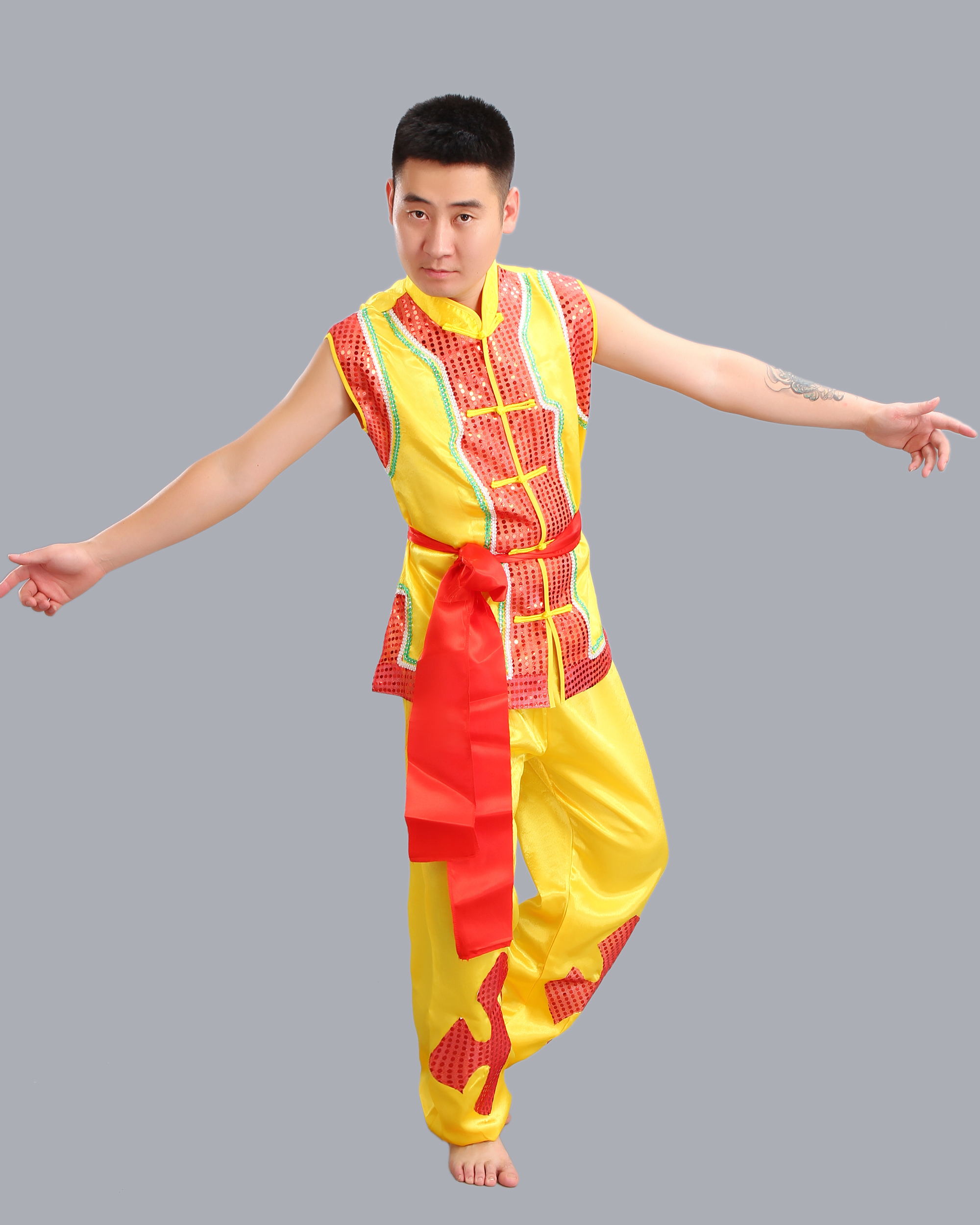 优惠券后40元,新款打鼓服演出服男款舞龙舞狮腰鼓服武术专业服装龙舟