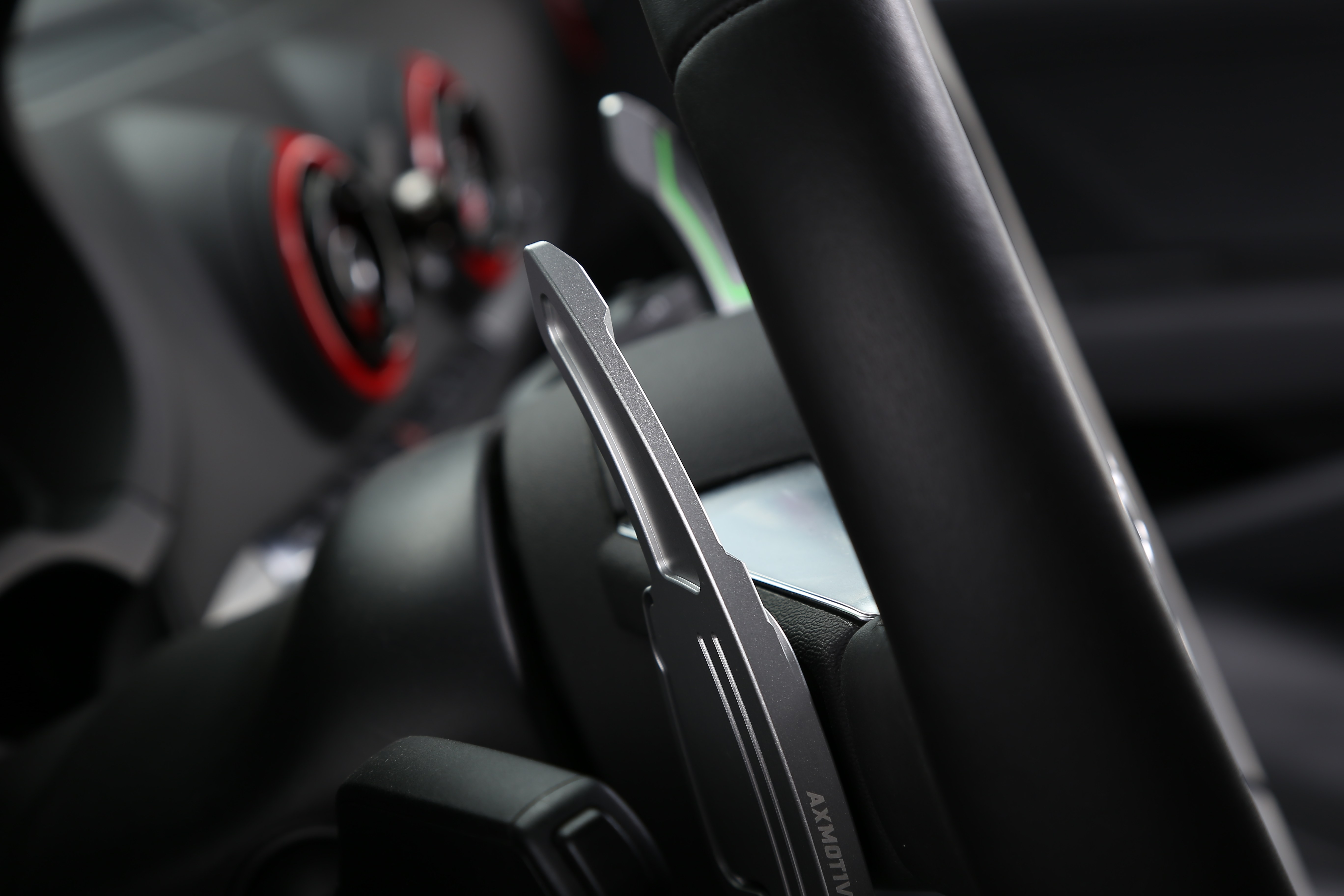 奥迪换挡拨片a3/a4l/a5/q5/tt/s3/a6/a7/r8改装运动变档拨 大拨片