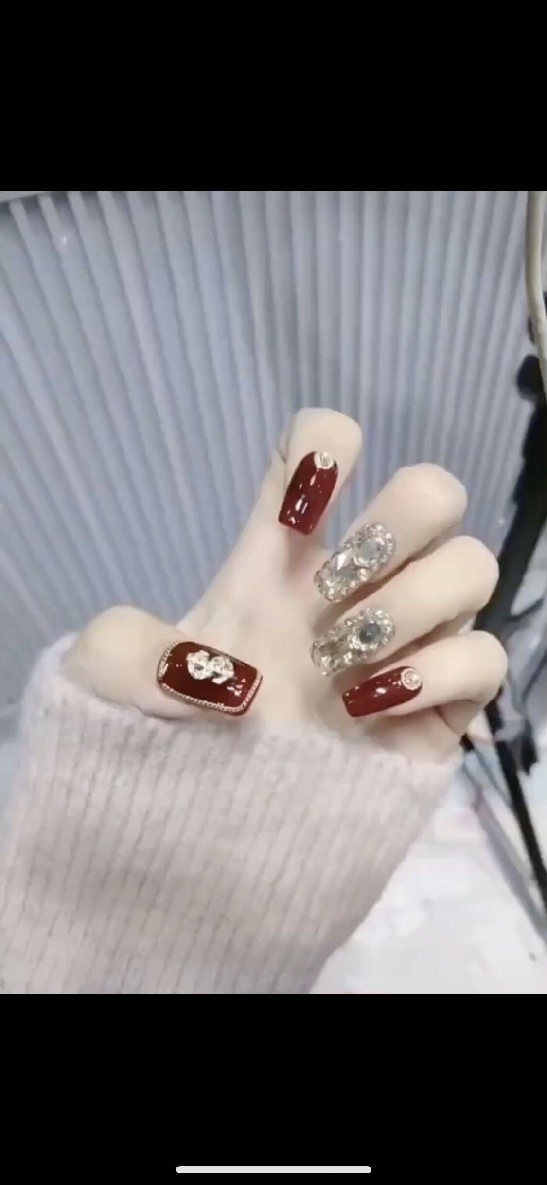 可拆穿戴甲假指甲贴片ins网红满钻闪钻酒红甲油胶