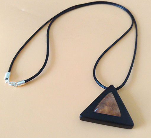 预定款青鱼石黑魭石乌青喉骨鱼惊骨吊坠平安扣防婴儿小孩受惊 - 大猫