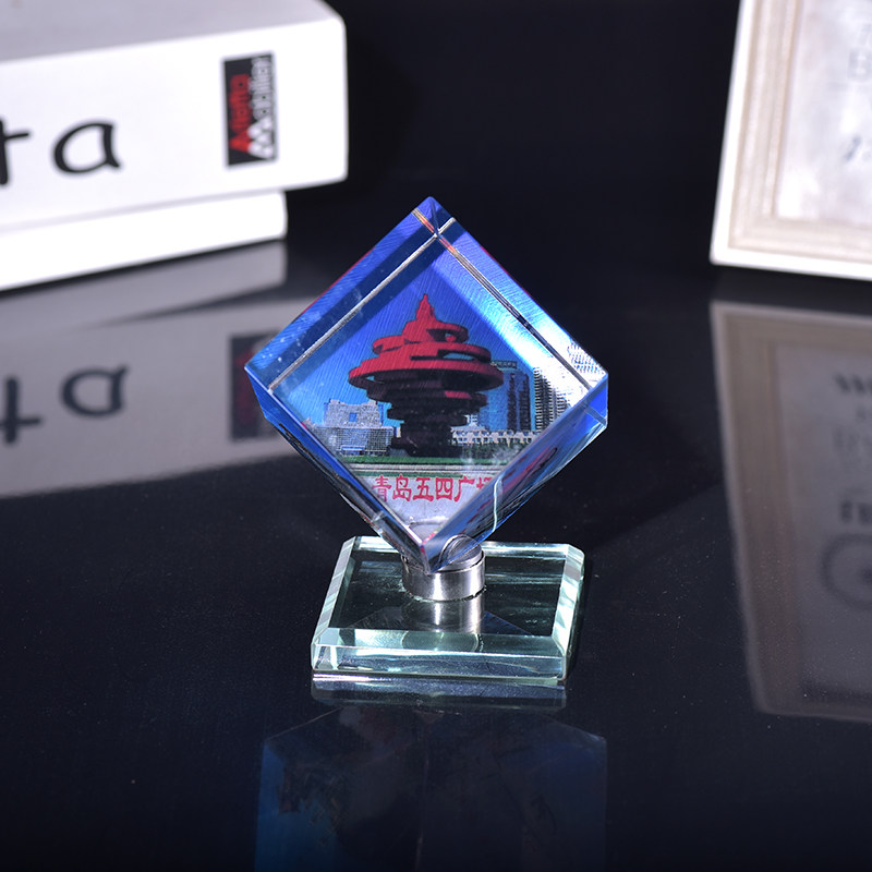 青岛新款玻璃其他水晶魔方五四栈桥崂山景点创意礼品
