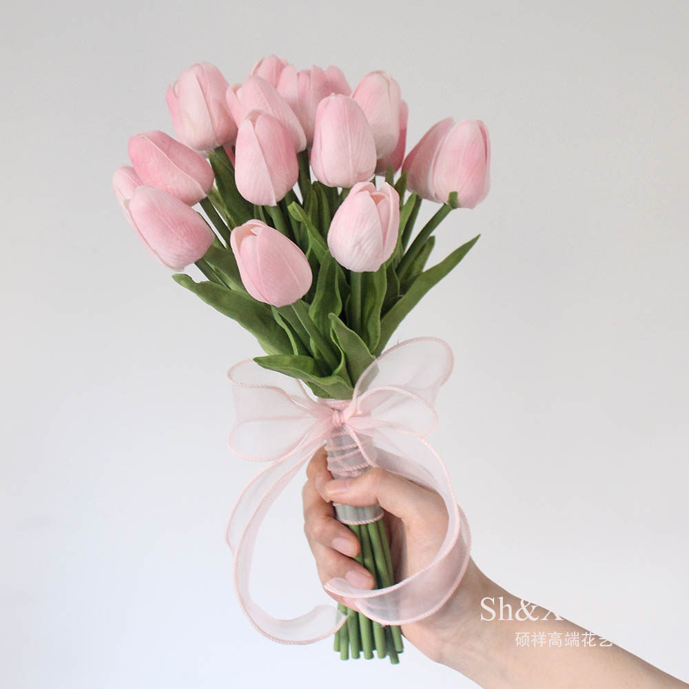 手感郁金香手捧新娘结婚仿真花束假花韩式摄影仿真花