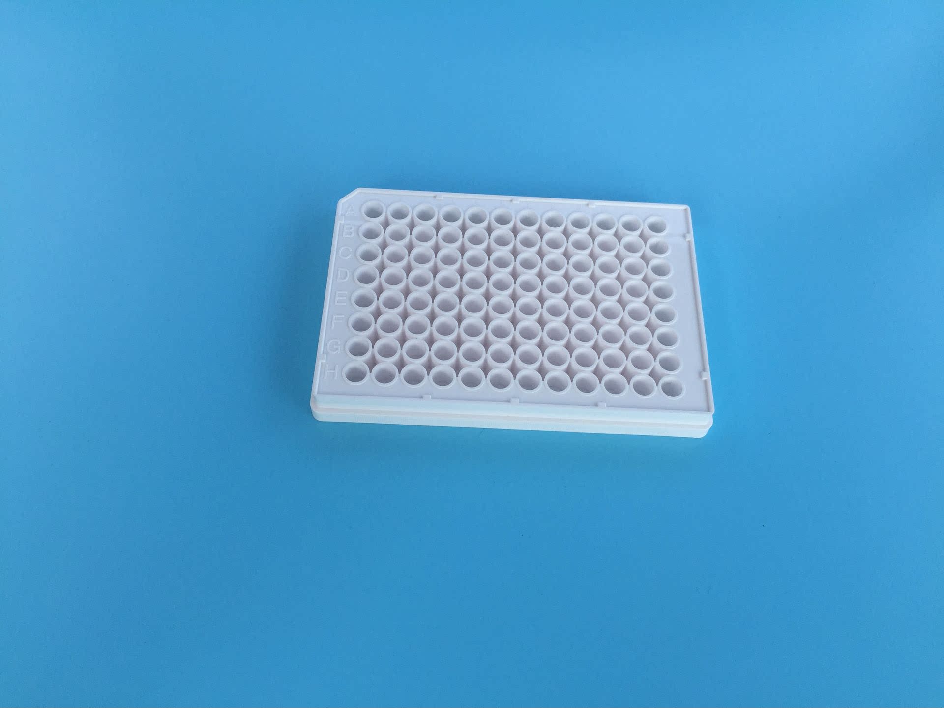 全白色酶标板96孔板细胞培养板tc处理灭菌可层叠放置实验耗材推荐