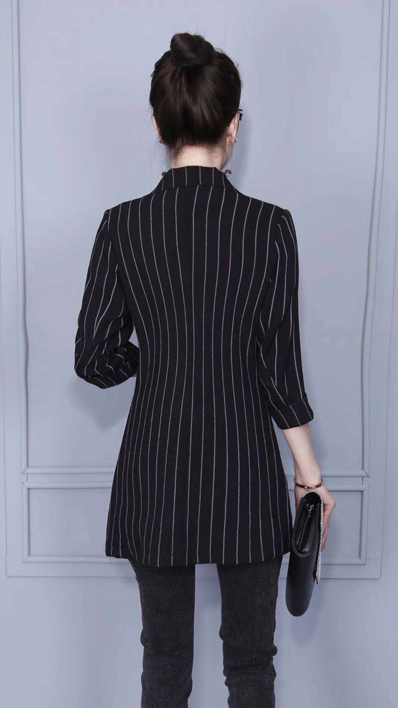 晶雅丽女装韩版2019秋装新款条纹小西装女外套修身显瘦七分袖西服