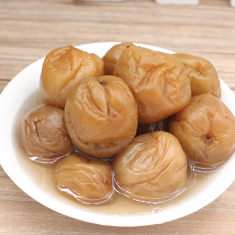 潮汕潮州酸梅腌制咸水盐水青竹梅子梅汁盐渍梅类制品