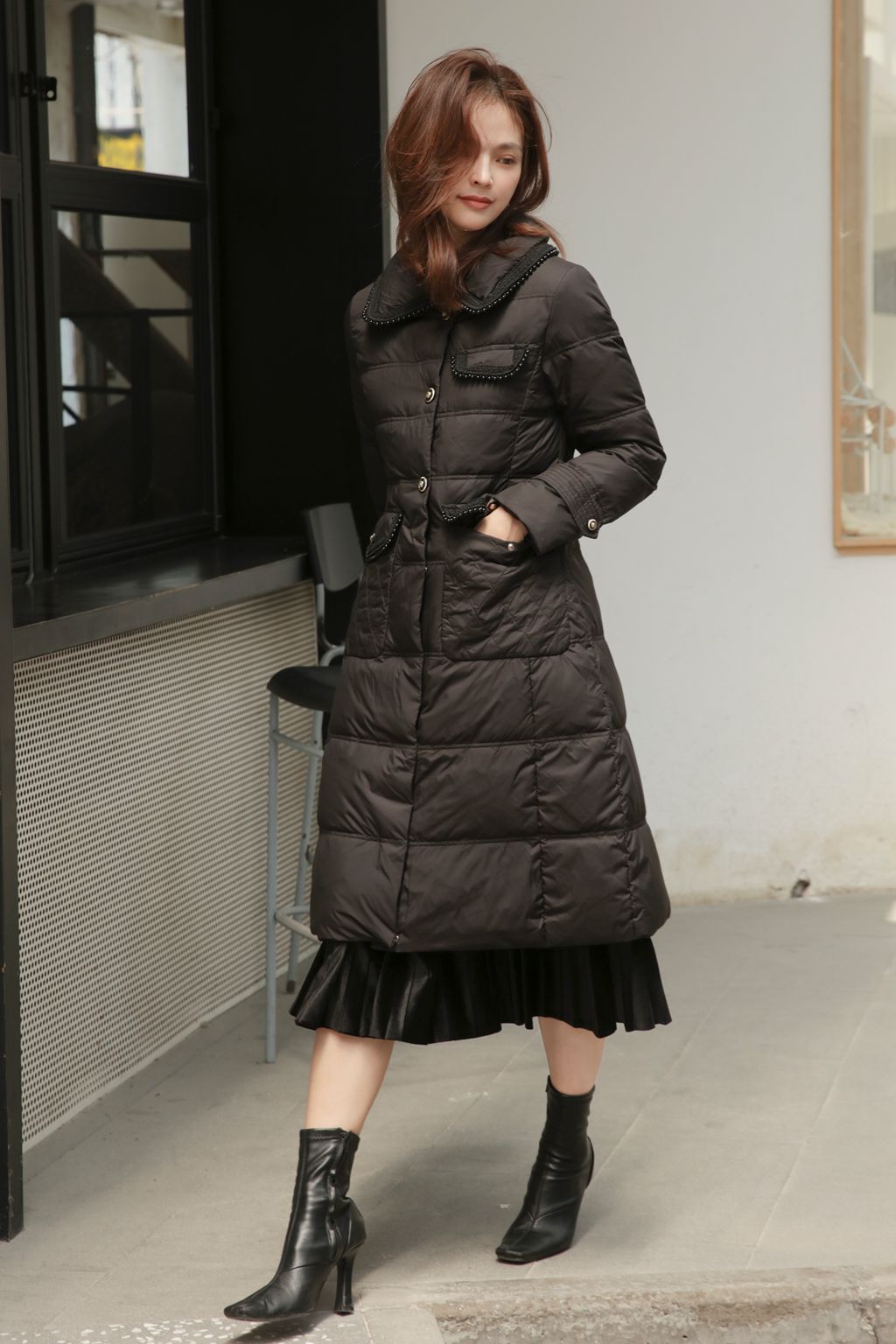 欧洲站2021年冬装新款小香风中长款白鸭绒绒女羽绒服羽绒服