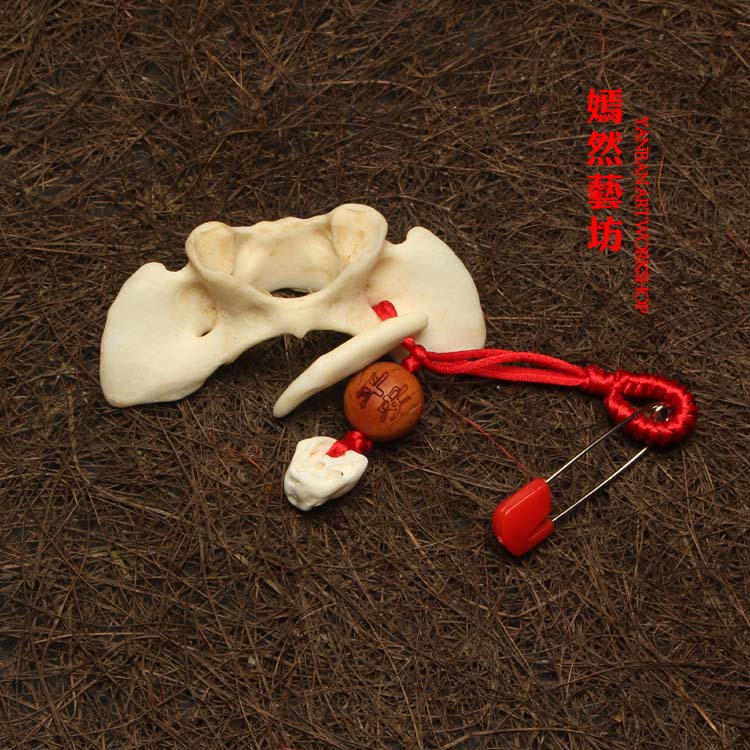 辟邪挂件宝宝婴儿野生黑狗牙桃核吊坠猪惊骨狗元宝压惊古风12生肖
