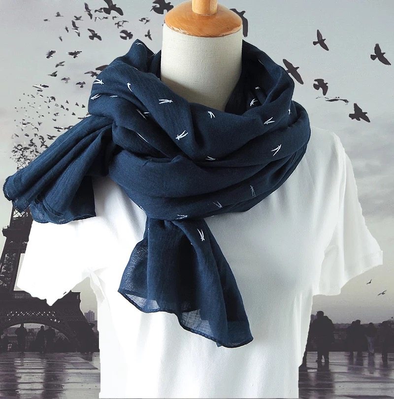 围巾女春秋棉麻文艺日系长款冬季女气质带穗围巾披肩两用百搭新品