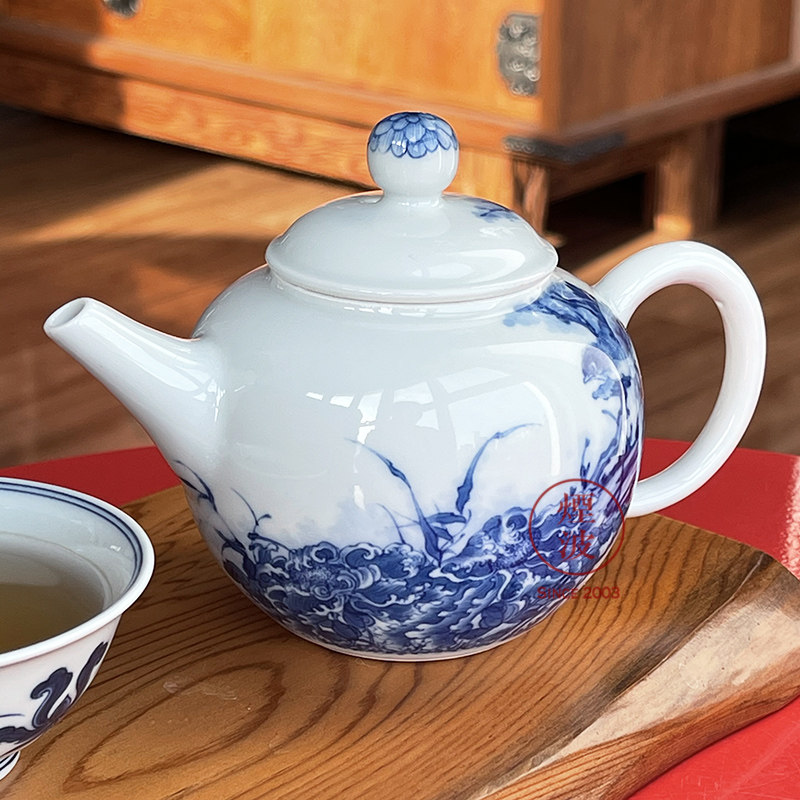 小雅景德镇阮定荣造手绘青花瓷器珍藏茶壶