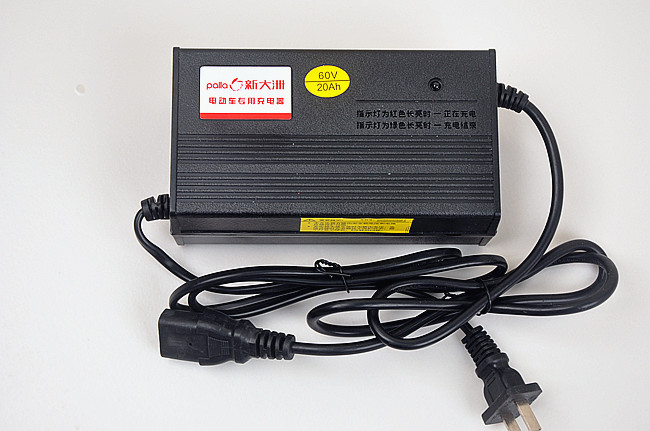 原装新大洲电动车充电器60v20ah 17-24ah电瓶车充电器