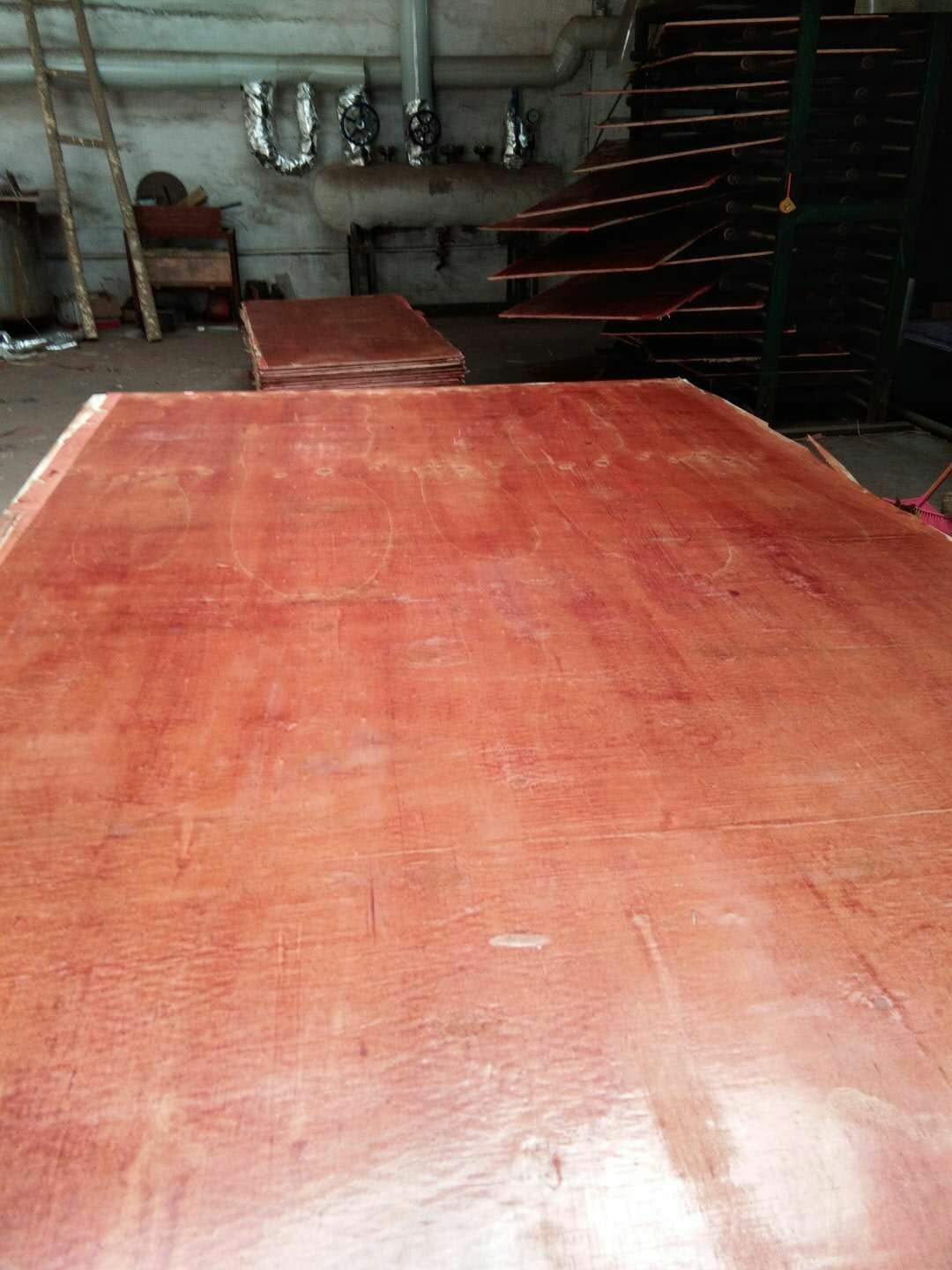 建筑模板胶合板工地模板耐磨工程工地高层专用不易劈裂杨木壳子板