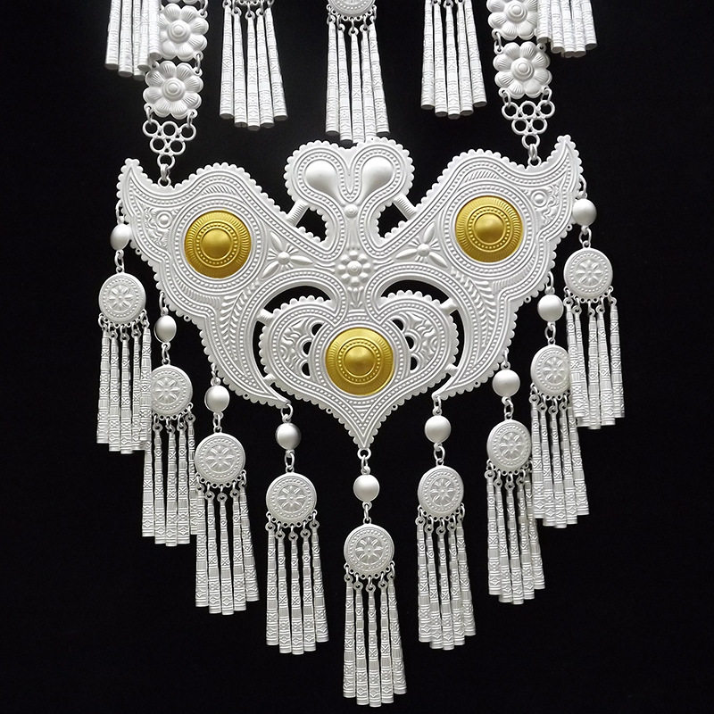 新款民族风彝族银色多层项链女中中长胸牌流苏项链