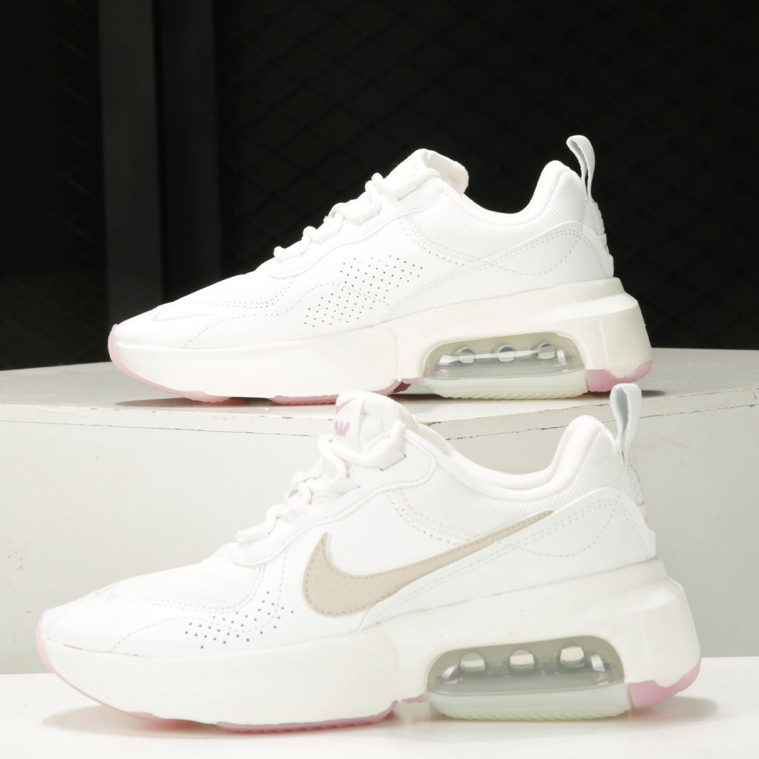 nike耐克正品新款airmaxverona女子休闲气垫运动休闲鞋