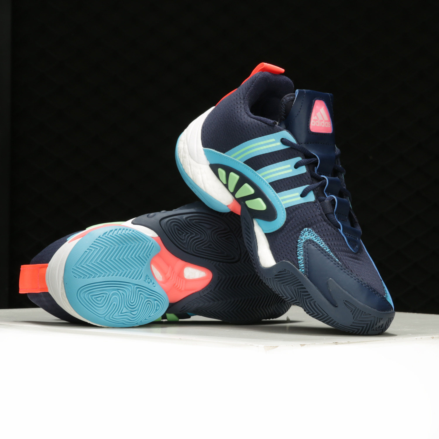 adidas阿迪达斯正品crazybyw男子防滑场上篮球运动鞋篮球鞋