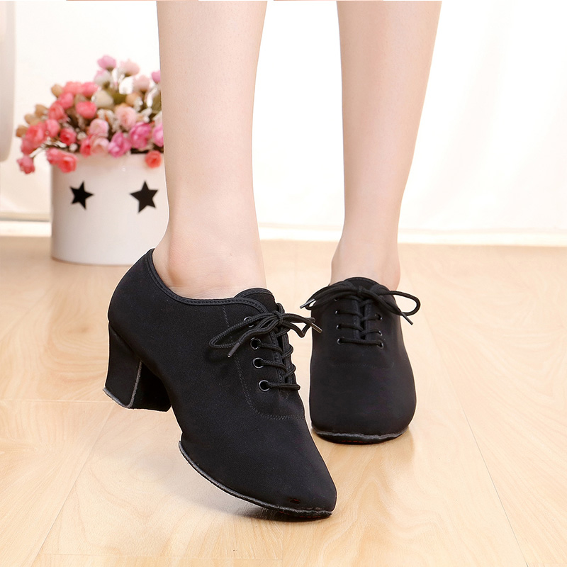 女式软底中跟室外广场舞鞋女士胶底舞蹈练功鞋带跟教师鞋黑牛津布
