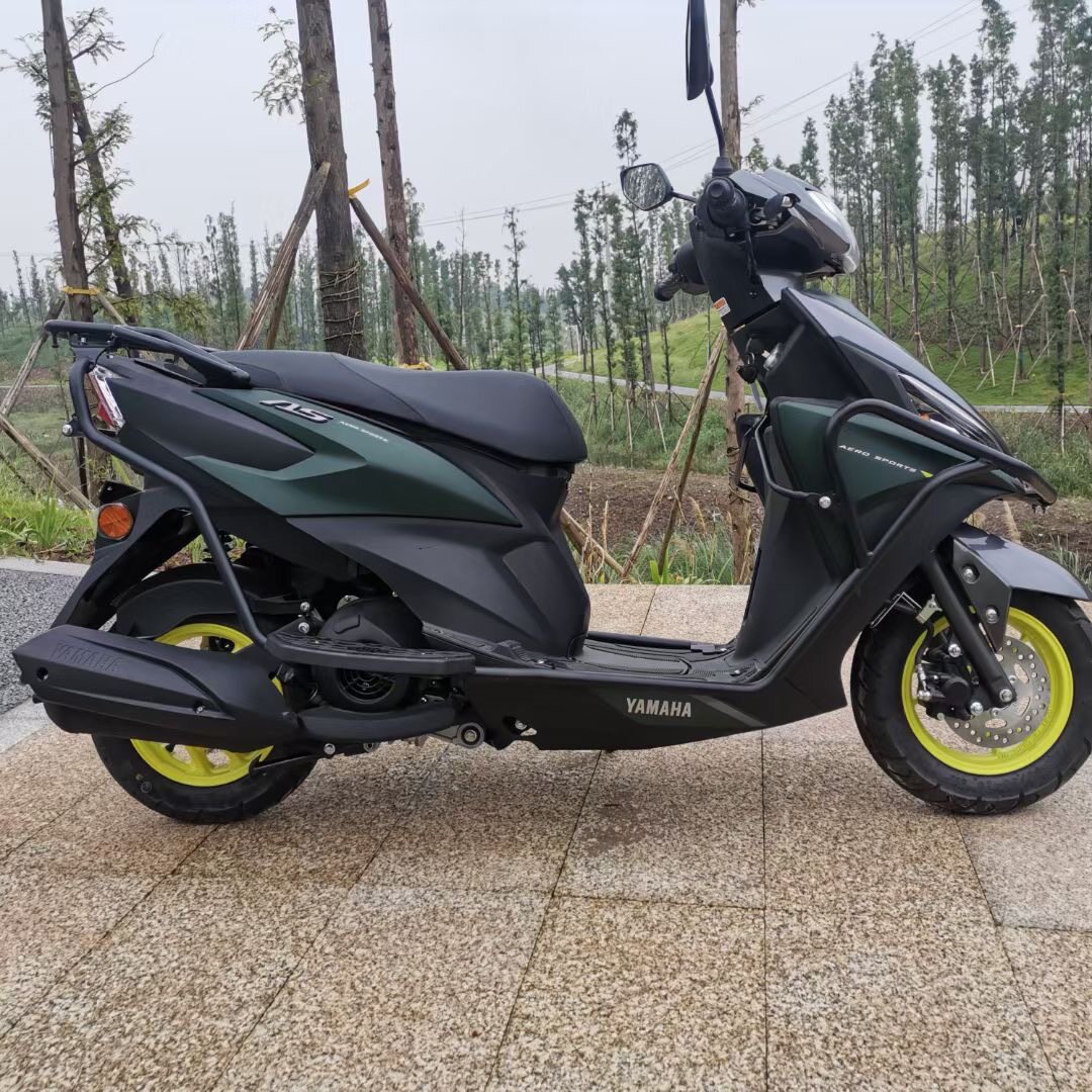 适用于雅马哈摩托车踏板踏板车车福125as保险杠脚踏板保护摩托车保险