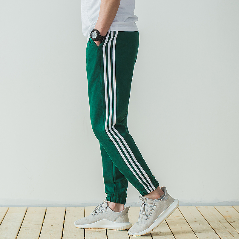 三道杠韩版男女情侣运动裤秋季宽松卫裤潮流百搭休闲裤条纹束脚裤