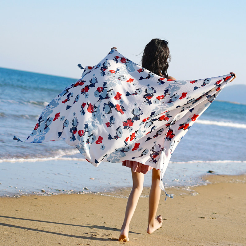 夏季防晒丝巾披肩围巾女两用防紫外线百搭空调多功能海边沙滩纱巾