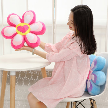 Creative Petal Sunflower Pillow Plush Toy Office Lunch Cushion Cushion Nap Pillow Girl Gift