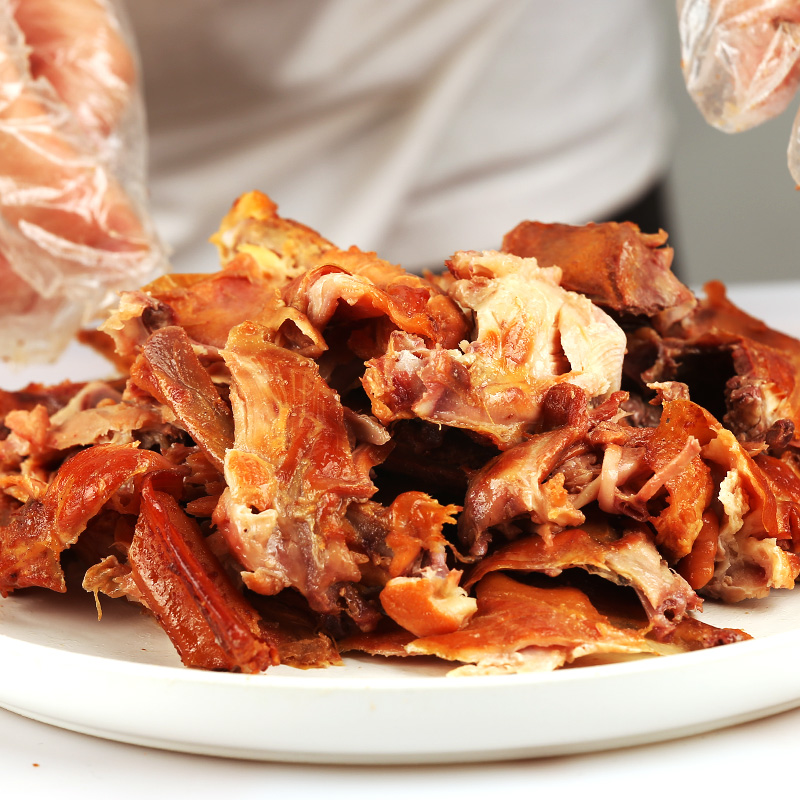 东北熏鸡架卤味鸡架熏鸡骨架炸鸡架熏烤鸡小吃鸡肉零食