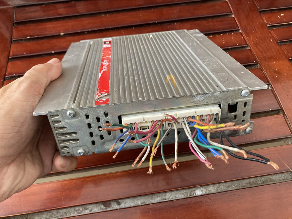 功放原装进口拆车汽车音响8路车载音响哈曼jbl现代汽车功放