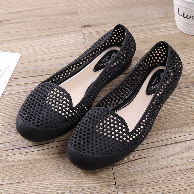 塑料凉鞋新款镂空透气洞洞沙滩平底胶鞋防水洞洞鞋