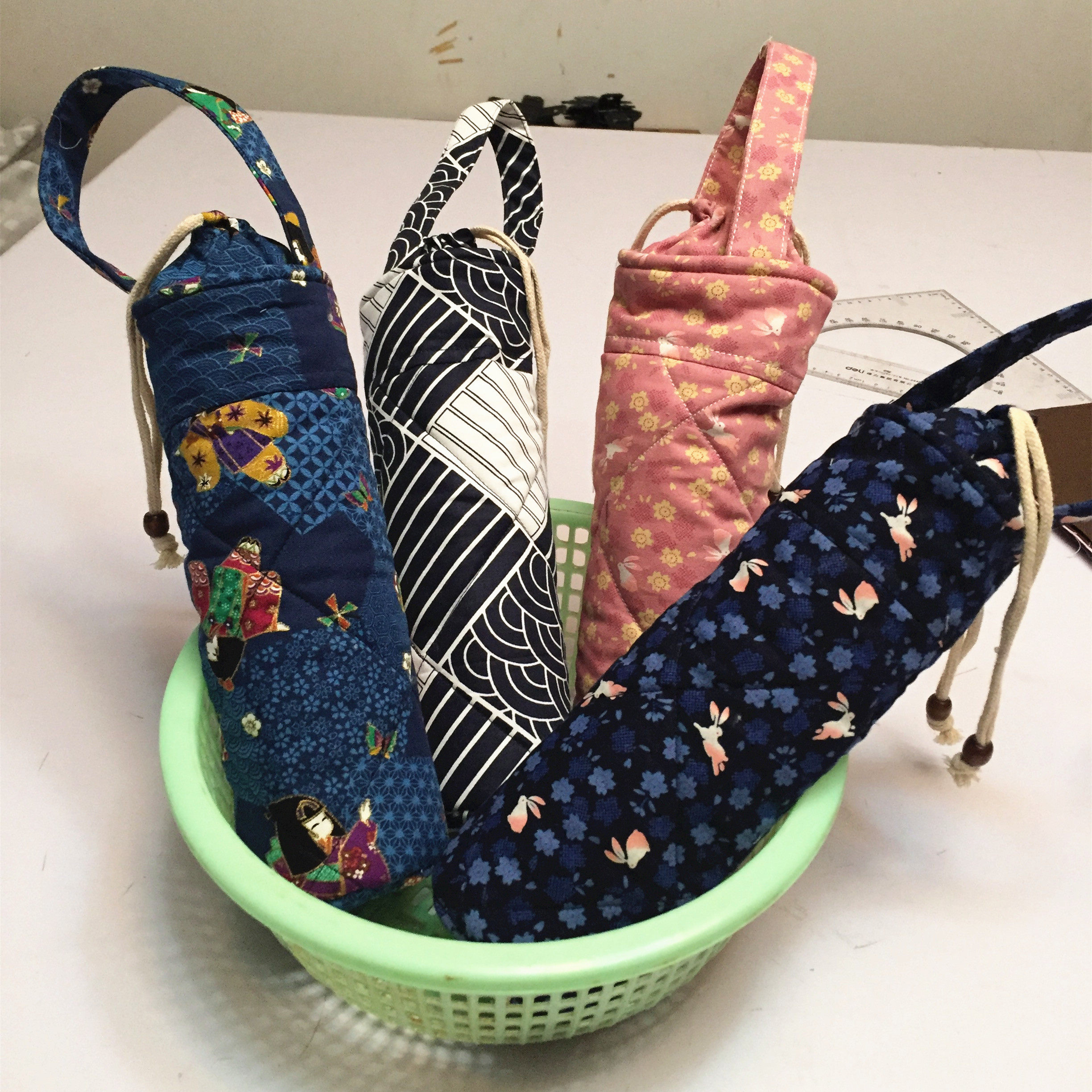 布艺定制保温杯保护套手拎袋加厚600ml通用防摔带提杯套