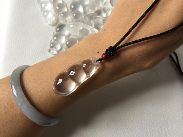 缅甸天然水沫吊坠四季豆水沫子玉石挂件送挂其他