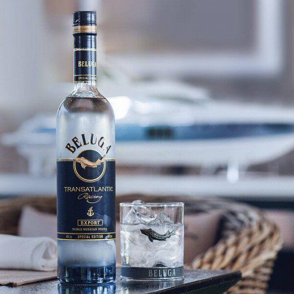 包邮进口俄罗斯白鲸伏特加beluganoble鲟鱼洋酒500ml伏特加
