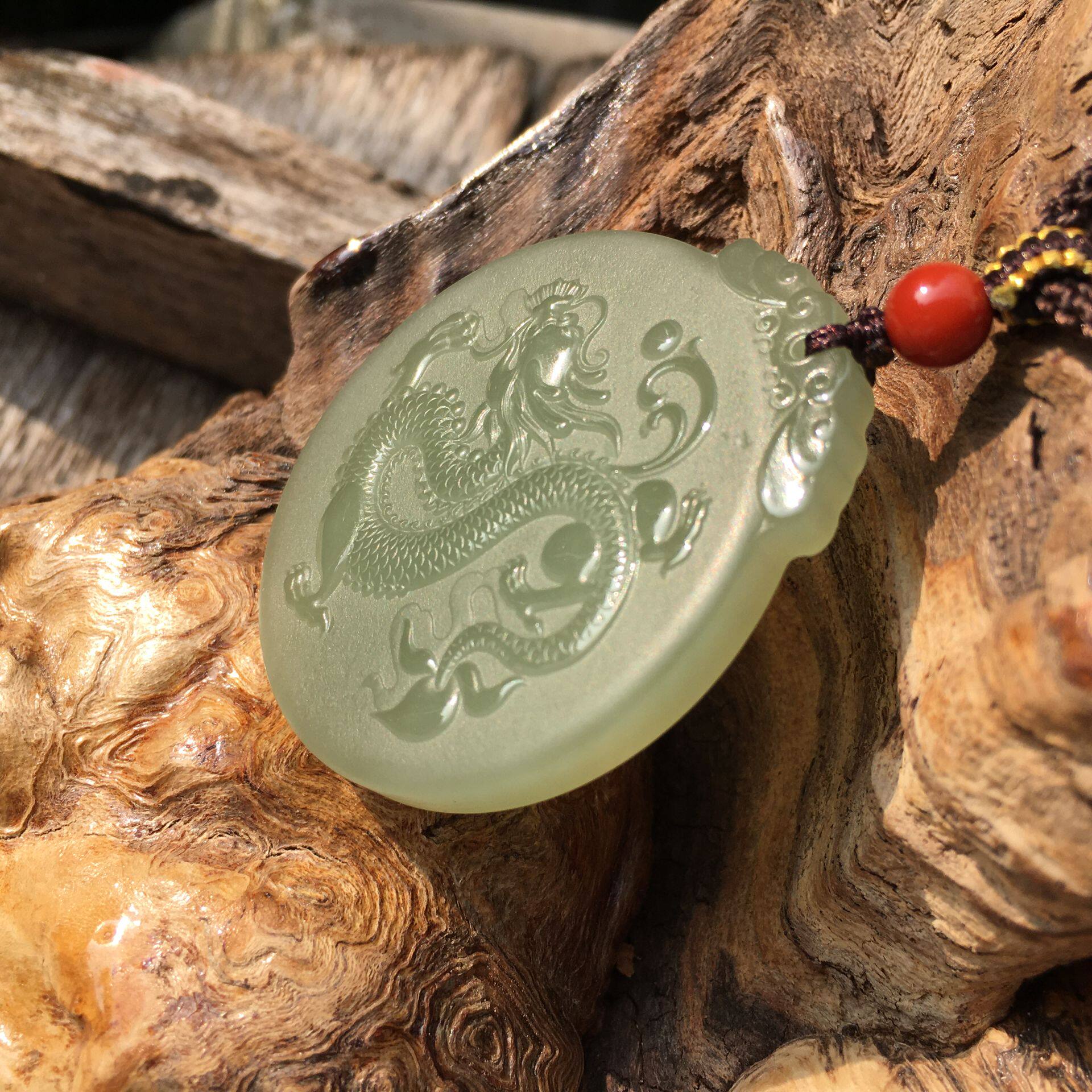 天然新疆和田吊坠龙牌圆形男女女款情侣挂件颈饰