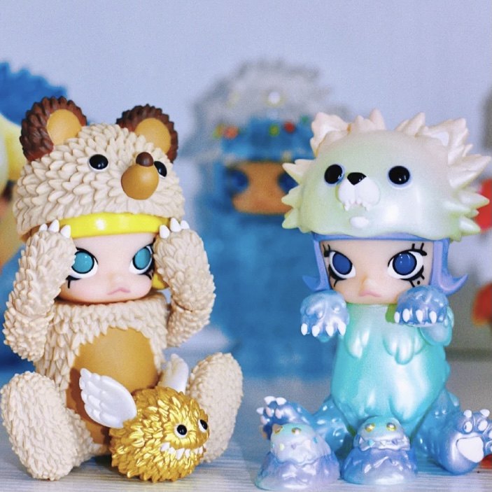 molly大久保联名instinctoy娃娃装 侵蚀冰晶熊毛球怪泡