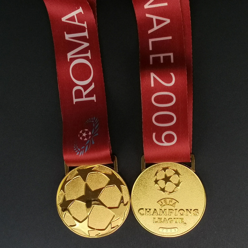 现货巴塞罗那巴萨欧冠奖牌200620092011梅西2015球迷周边纪念品