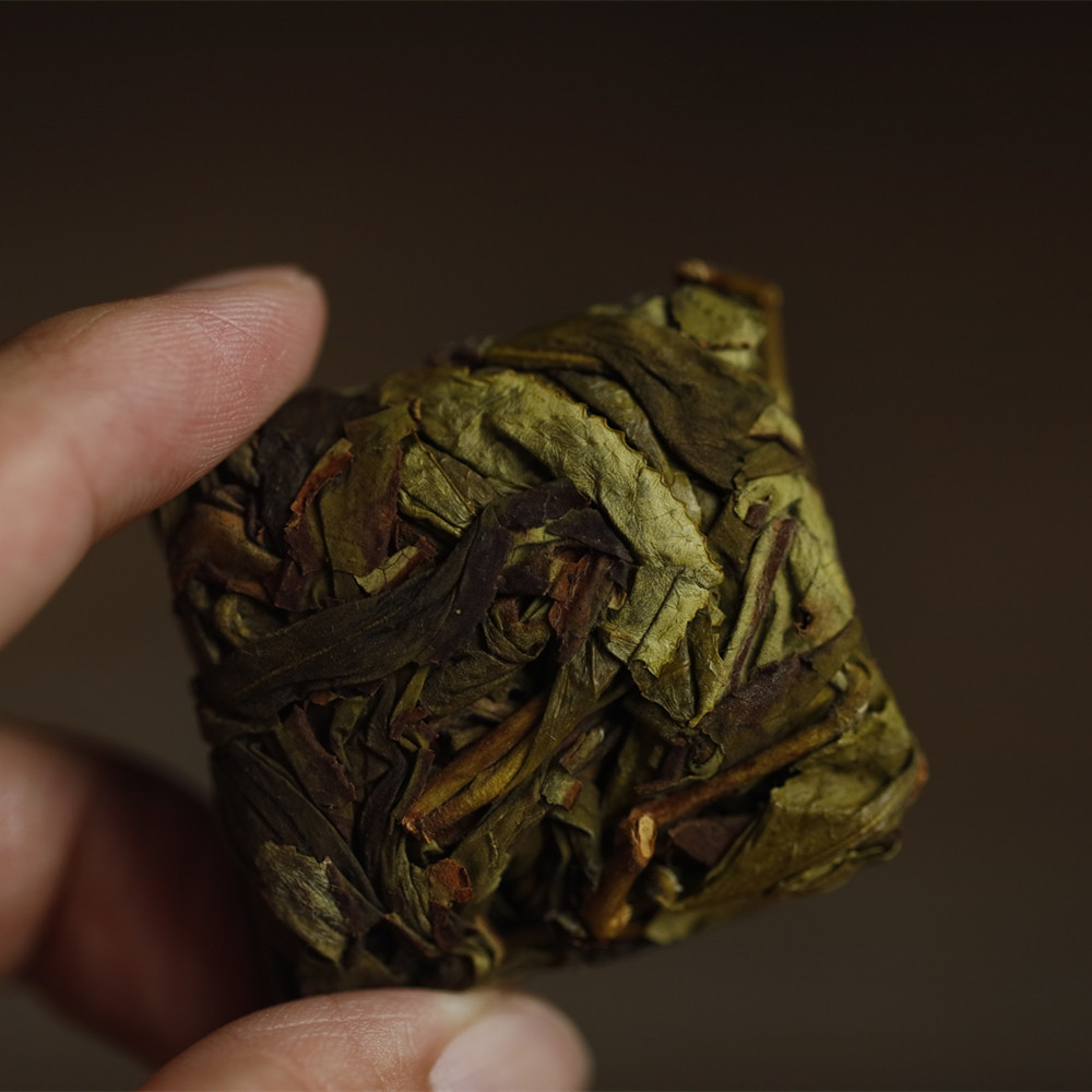 漳平水仙春茶闽南乌龙绿叶红镶边如兰似桂袋装十饼88克