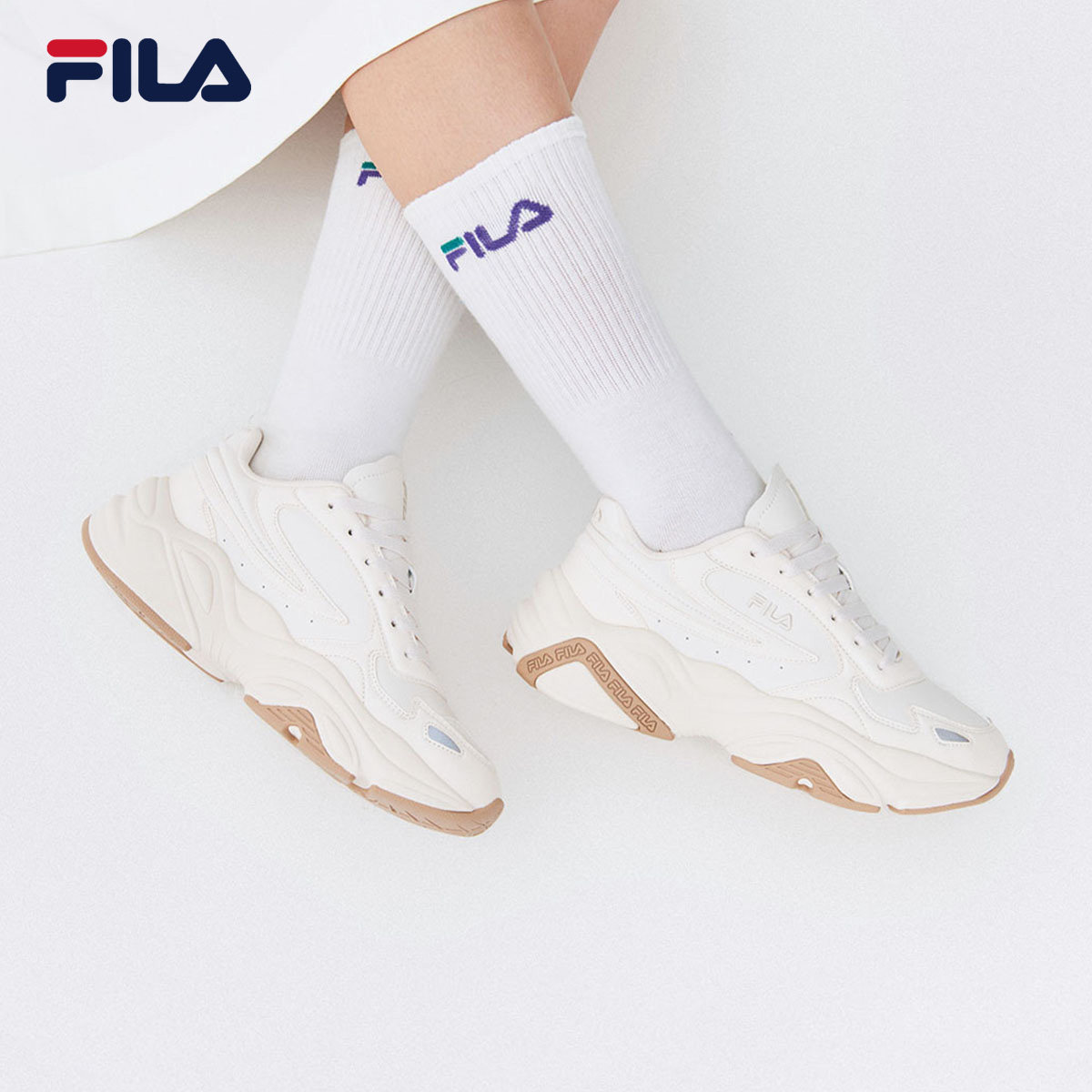fila斐乐女鞋老爹飞船2021秋冬新款时尚时尚运动跑步鞋
