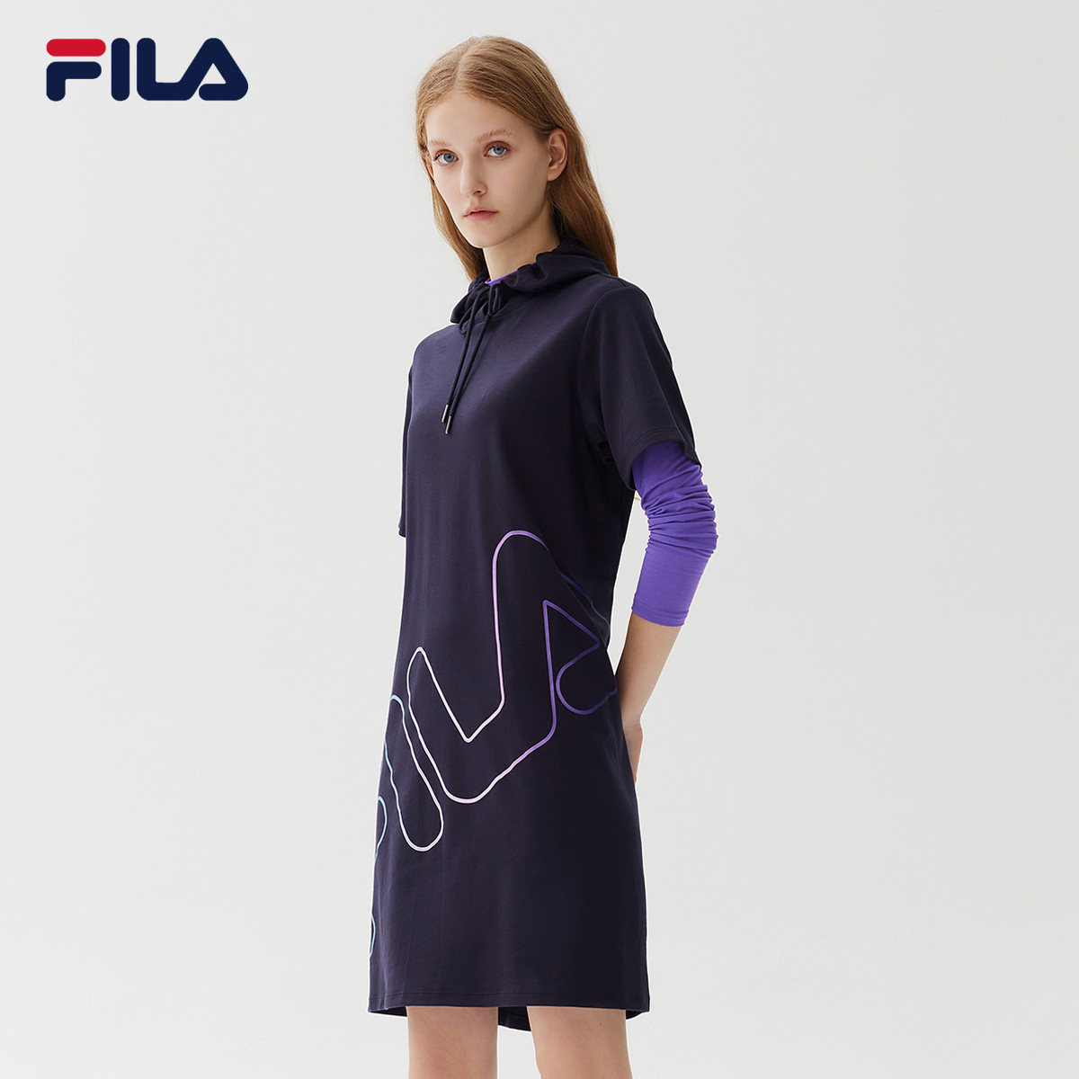 fila斐乐女士连衣裙2021夏季新款休闲运动女裙logo运动连衣裙