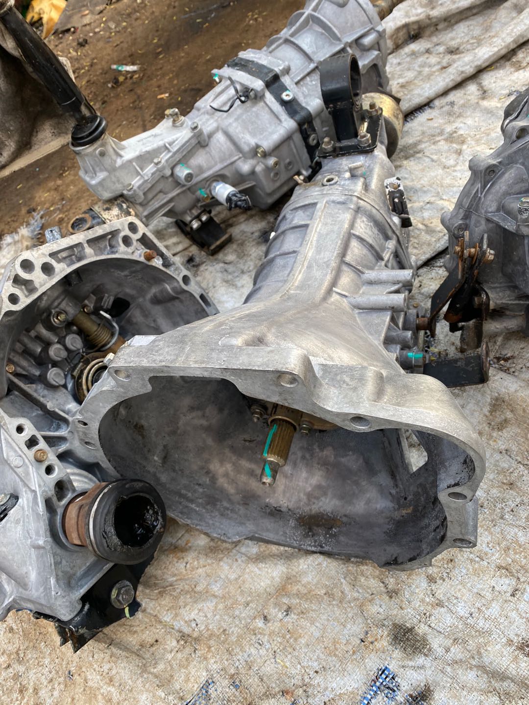 适用福田蒙派克变速箱总成三菱4g64面包4jb1金杯波箱发动机总成及部件