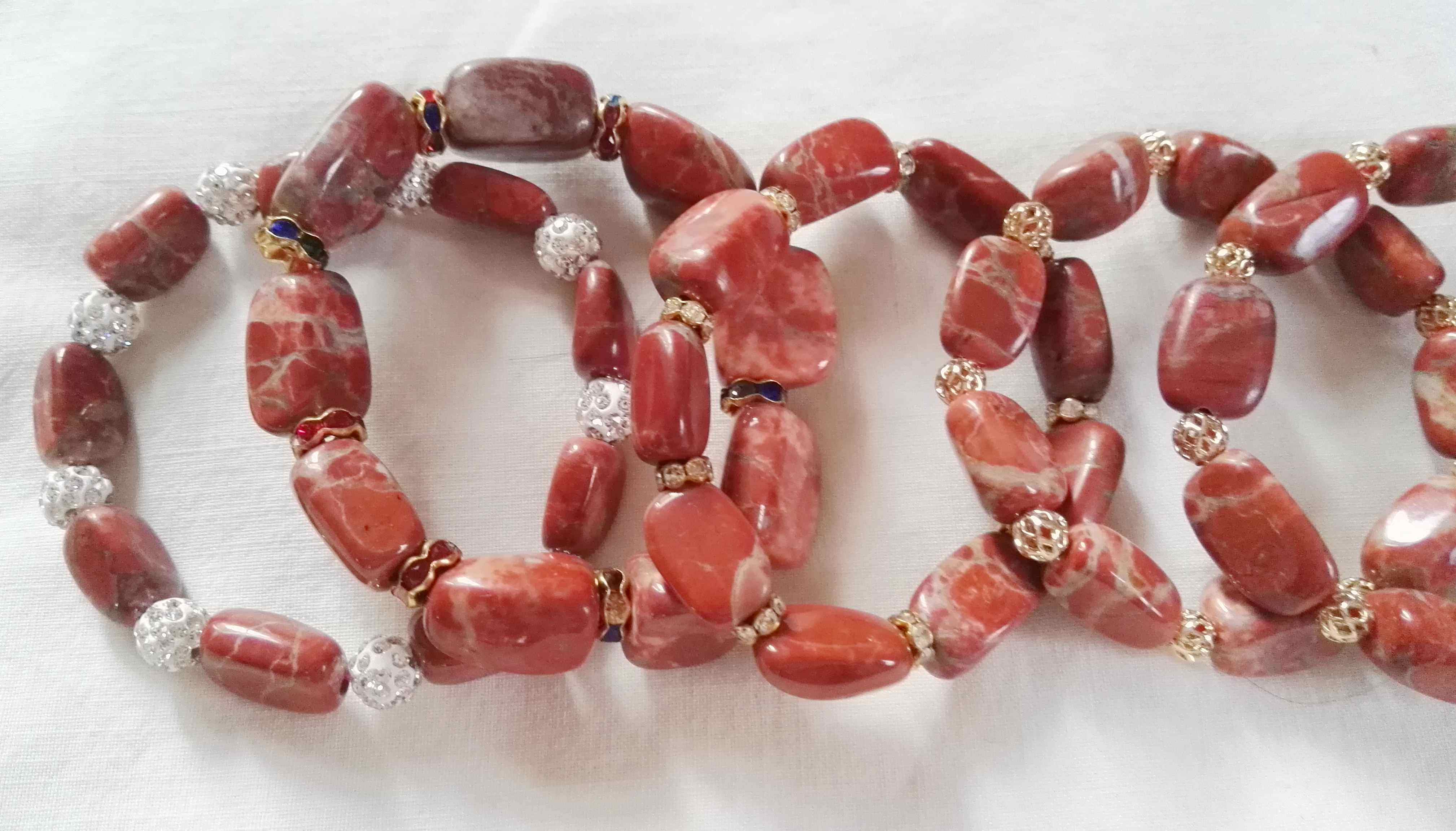 神农架鸡血石鸡血梅花玉石红玉手链不规则随型手串配玫瑰金圆珠子