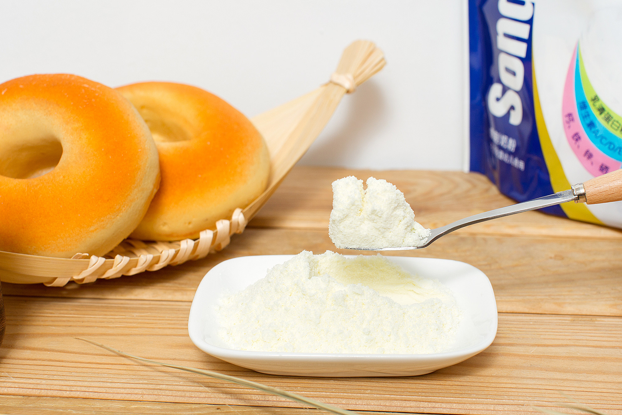 奶粉新年特惠松花江全脂加糖成人东北特产454克全家营养奶粉