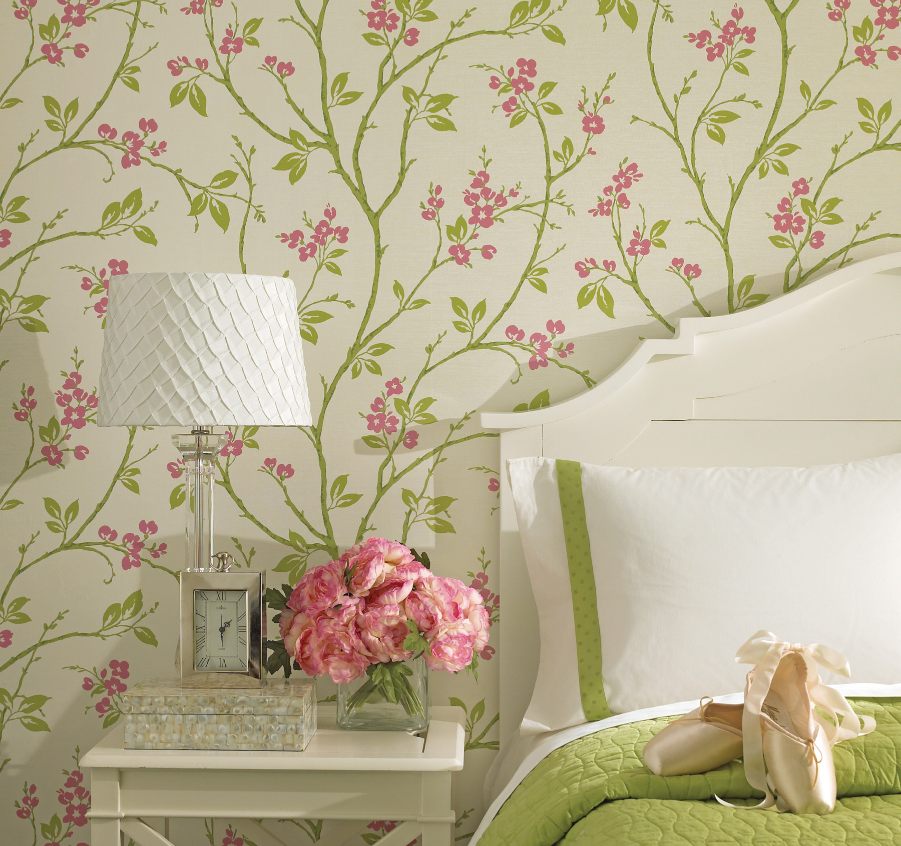 墙纸美国园花背景客厅卧室环保纯纸田园花进口纯纸墙纸