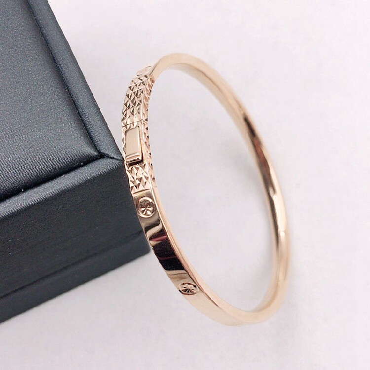 18k手环贵妃金贵妃18k条形车花玫瑰金米手镯手饰