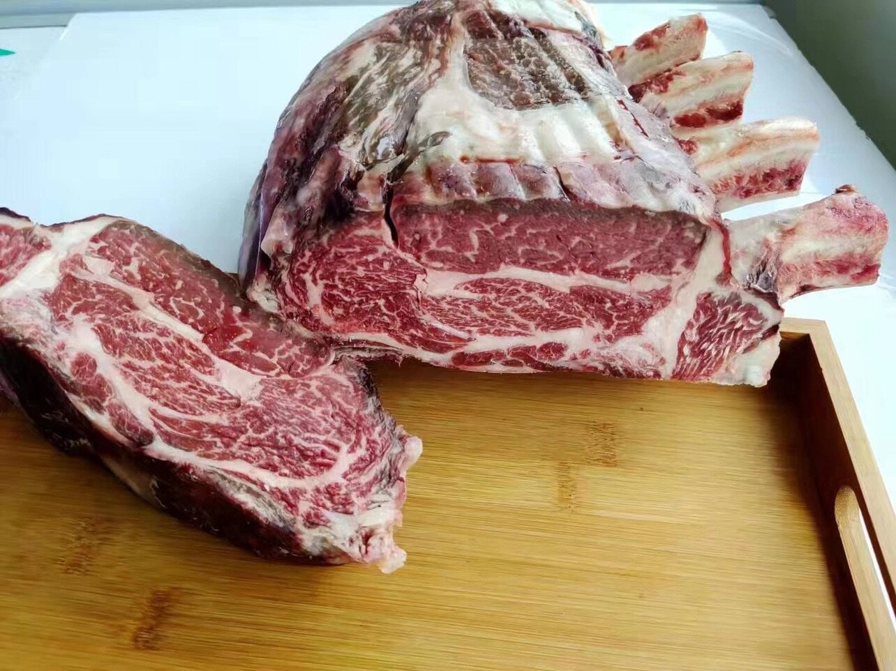 烟熏肉眼带骨m528天熟成干式发包果木1265牛排