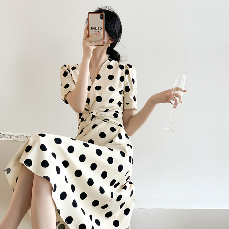LINGLAI法式复古波点连衣裙女夏季收腰显瘦气质短袖过膝茶歇裙子
