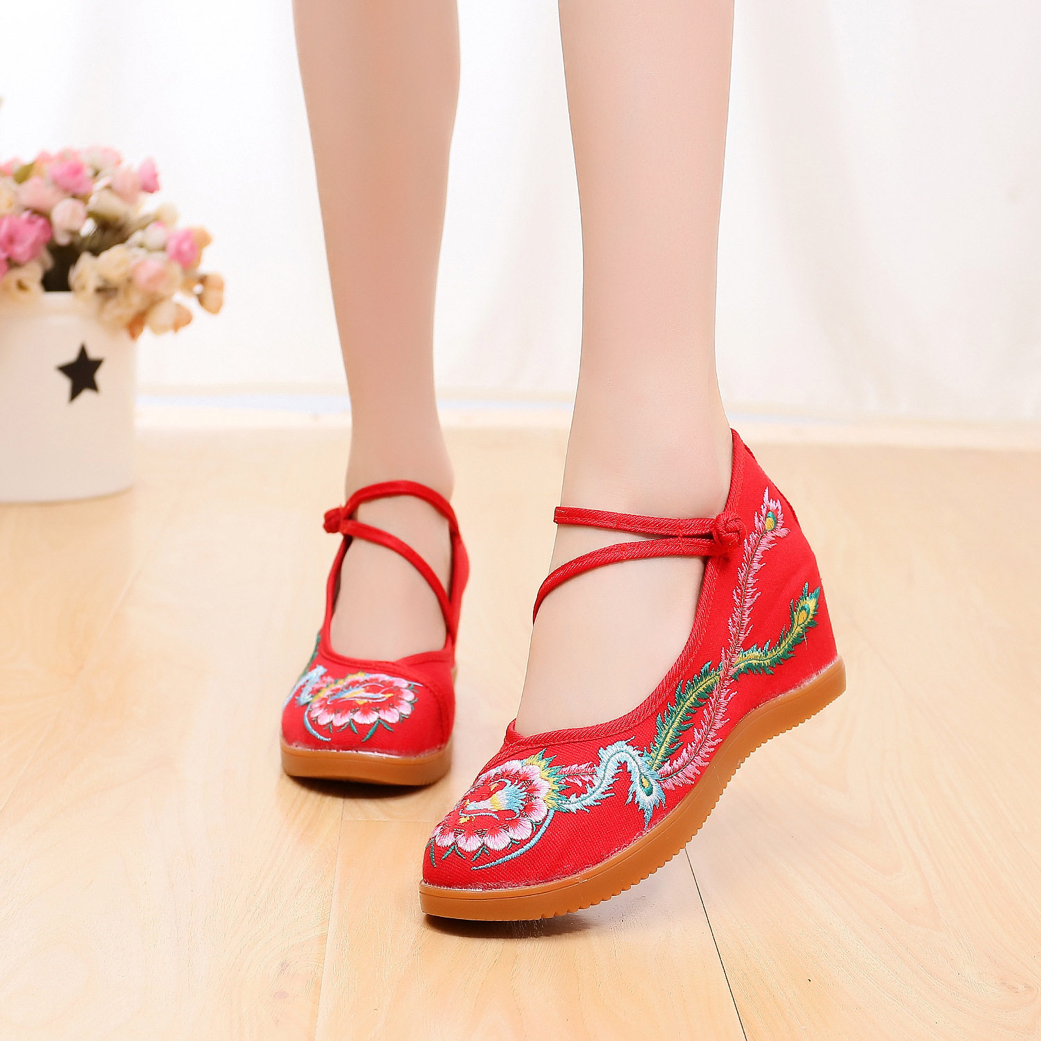 女鞋和服婚鞋民族风双扣新娘厘米帆布高跟鞋中国布鞋