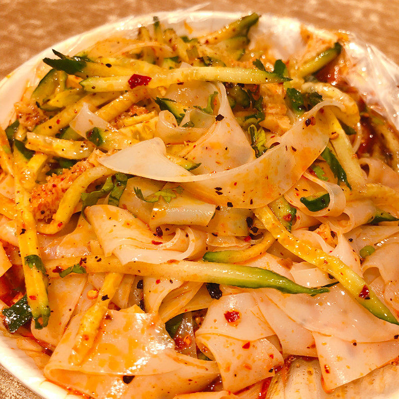 28包邮干凉皮干面皮凉皮250g 熟面皮烤麸 擀面皮非粉皮凉拌面筋干