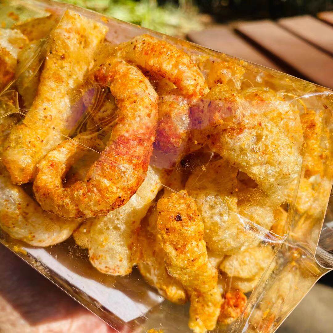 年货节泰国风味炸猪皮香脆酥爽原味香辣袋装即食油炸猪皮小吃