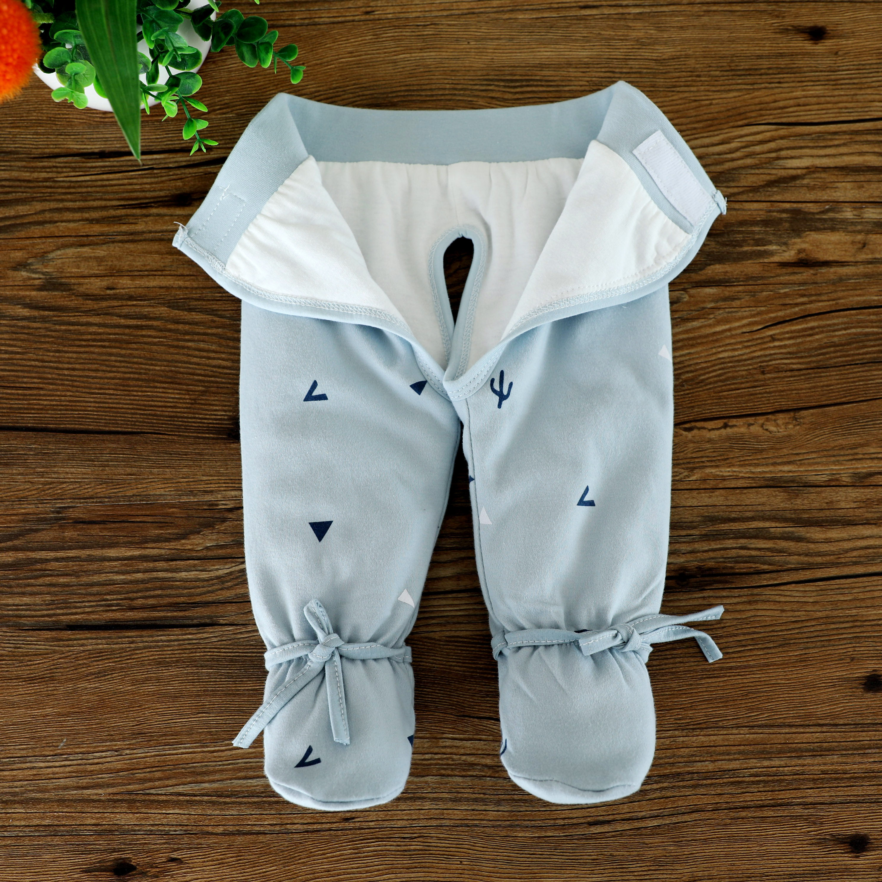 新生儿包脚裤冬季加厚婴儿连脚裤子初生宝宝带脚保暖裤开腰薄棉裤